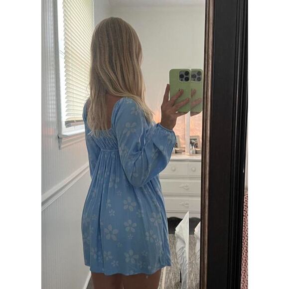 American Eagle Cottage Blue Long Sleeve Short Mini Dress Floral V Neck L - Picture 2 of 6